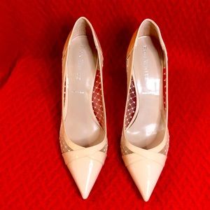 Ron White Size US 11-11 1/2 (UK 42) Beige Pump